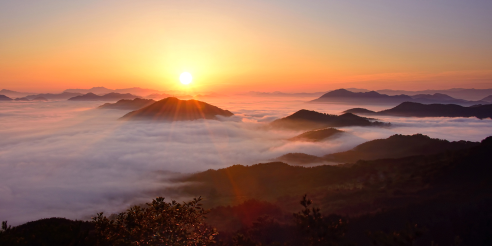 Photo Story / May the Hope of the New Year&#039;s Sunrise be Delivered to All 상세보기|Newsletter | K