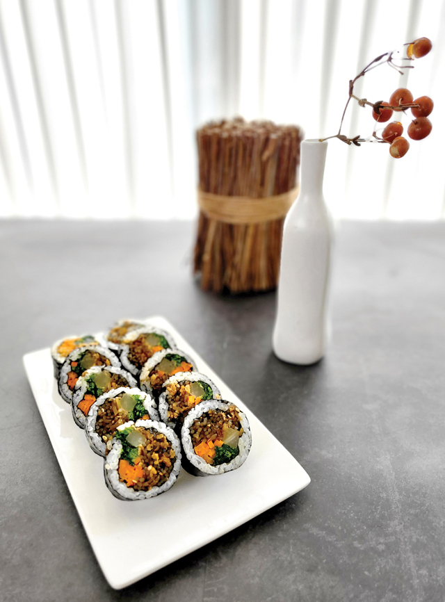 New Item / 3 Minutes in the Microwave, Try Korean Gimbap! BokManSa Co
